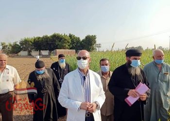 وكيل وزارة الصحة بالشرقية يزور كنيسة السيدة العذراء بكفر اللبا بديرب نجم استجابة لممثلي الكنسية