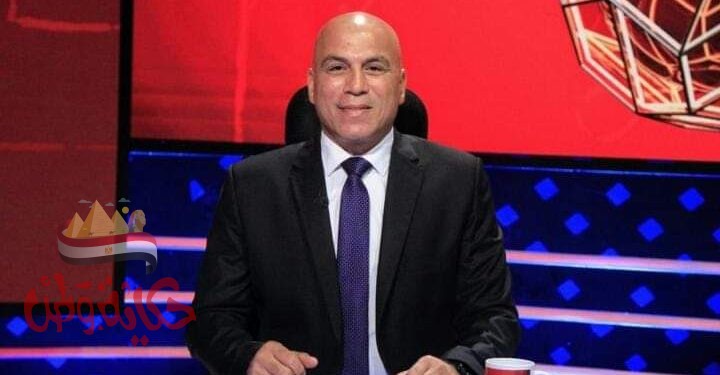 نجم الاهلي السابق يساند فريقه بقياده موسيماني 