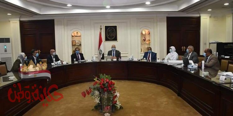 الجزار ” يتابع إعداد الاشتراطات التخطيطية والبنائية لضبط العمران بمدن “القاهرة – الجيزة – الإسكندرية”