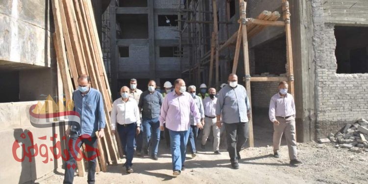 محافظ أسيوط يتفقد أعمال إحلال وتجديد محطة مياه التشيكى بحى شرق بتكلفة 250 مليون جنيه