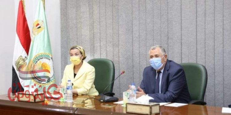 وزير الزراعة والبيئة يعقدان إجتماعاً موسعاً لبحث كيفية الاستفادة من المخلفات والمتبقيات الزراعية