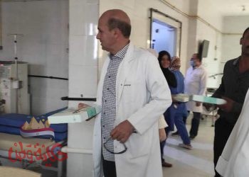 وكيل وزارة الصحة بالشرقية يقدم الشكر لفريق الإبراهيمية الطبي لتقديم حلوي المولد النبوي علي مرضي الغسيل الكلوي بالمستشفي