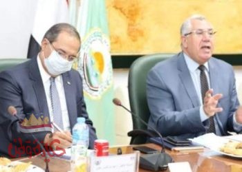 وزير الزراعة يشيد بجهود مركز بحوث الصحراء 