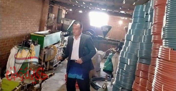 ضبط أحد التجار التموينين، قام بتجميع طن سكر تمويني و٦٠٠ زجاجة زيت .بالبحيرة