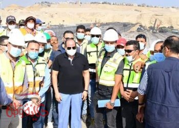 تطوير شبكة الطرق بالقاهرة الكبري خاصة بمناطق التجمع الاول بالقاهرة الجديدة