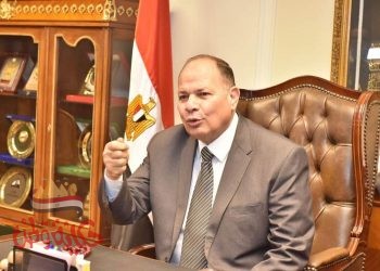 محافظ أسيوط: تشكيل لجان بجميع المراكز وحملات صباحية ومسائية لمواجهة الحرق المكشوف 