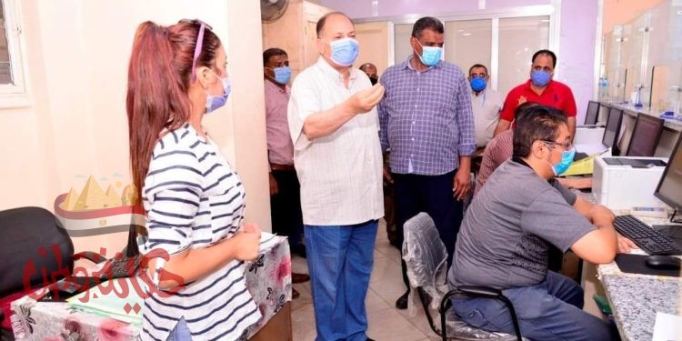 اقبال كبير على المراكز التكنولوجية بالمراكز والاحياء لتقديم طلبات التصالح فى مخالفات البناء