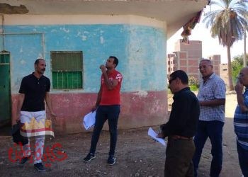 لجنة فرعية برئاسة الشمندي لمراجعة تراخيص البناء بمدينة أخميم