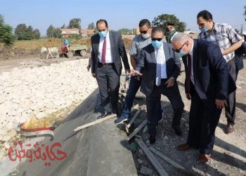 محافـظ المنوفية يتفقد مشروع تأهيل وتبطين الترع والمصارف