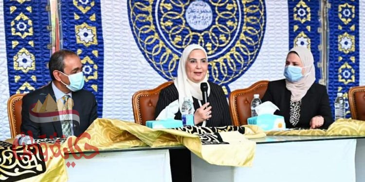 وزيرة التضامن تدشن مبادرتي “شتاء دافيء” و”أنا واليتيم” من الإسماعيلية
