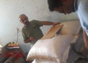 تموين الغربية يشن حملة لضبط مصنع حلوى جافة فاسدة بمركز السنطة غربية