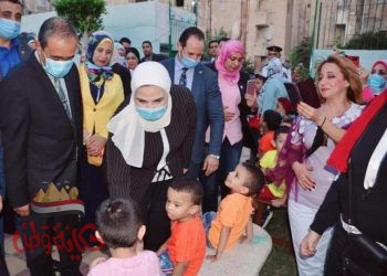 وزيرة التضامن تزور دار الرحمة لرعاية الأيتام وتهدي الأبناء حلوى المولد النبوي