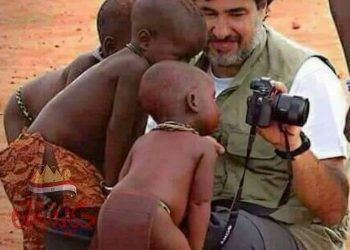 أوبونتو Ubuntu في حضارة Xhosa تعني : أنا أكون لأننا نكون