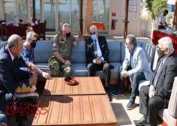 محافظ جنوب سيناء يشارك فى تأبين ضحايا القوة متعددة الجنسيات