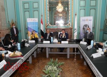 رئيس جامعة عين شمس وقع بروتوكول تعاون مع المنطقة ٢٤٥١ الروتارية مصر