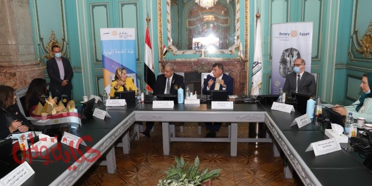 رئيس جامعة عين شمس وقع بروتوكول تعاون مع المنطقة ٢٤٥١ الروتارية مصر