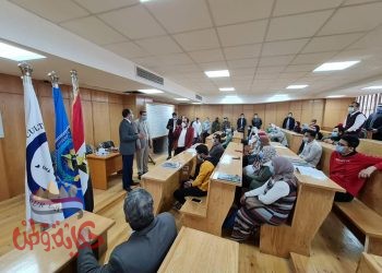 رئيس جامعة دمنهور: برنامج صحة و سلامة الغذاء هو المنارة لغذاء صحى آمن..