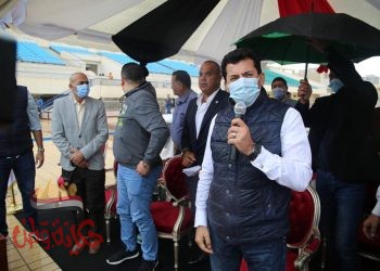 بحضور وزير الشباب والرياضة….مصر تنجح في تحطيم رقم قياسي جديد لأعلى قفزة خارج الماء