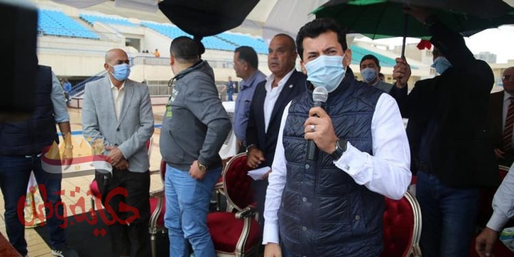 بحضور وزير الشباب والرياضة….مصر تنجح في تحطيم رقم قياسي جديد لأعلى قفزة خارج الماء