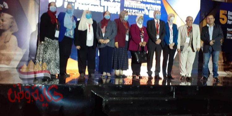 الحديث فى علاجات أمراض الصدفية تم تنفيذه عبر الأنترنت “HYBRID MEETING”