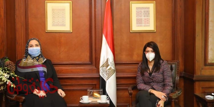 وزيرتا التعاون الدولي والتضامن الاجتماعي تبحثان التنسيق المشترك لدعم برامج الحماية الاجتماعية من خلال التمويلات التنموية