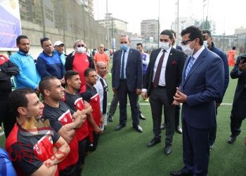 وزير الرياضة يشهد منافسات اليوم الثاني من دوري الوزارات