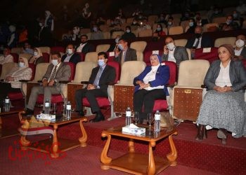 وزير الشباب والرياضة يشهد ندوة حوارية مع الشباب تحت شعار ” مصر أولا… لا للتعصب “