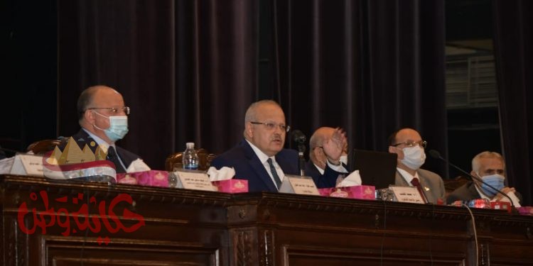 مجلس جامعة القاهرة يعلن أسماء 32 فائزًا من علماء الجامعة وباحثيها بجوائز عام 2019 ويفتح الباب لجوائز 2020