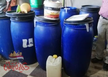 أبو هاشم يتصدى لصاحب مصنع لتصنيع المنظفات المغشوشة بكفر الزيات غربية