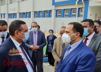 جوله محافظ البحيرة يرافقه رئيس جامعة دمنهور بلجان الإنتخابات