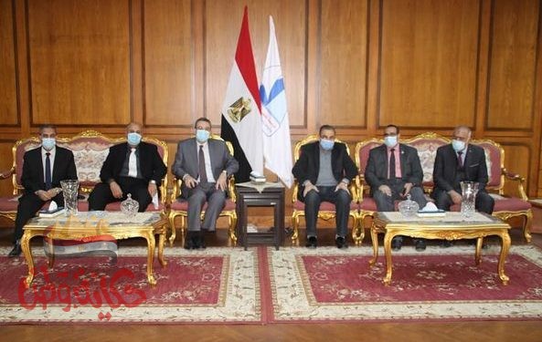 جامعة كفرالشيخ تستقبل فريق وحدة إدارة مشروعات تطوير التعليم العالي