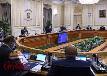 رئيس مجلس الوزراء :  صرف منحة الرئيس للعمالة غير المنتظمة الأسبوع الأول من ديسمبر