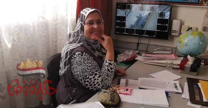 رساله شكر واجب الي الاستاذه صفاء سعد مديره مدرسة تقسيم الزهور تجريبي لغات اداره المنتزه