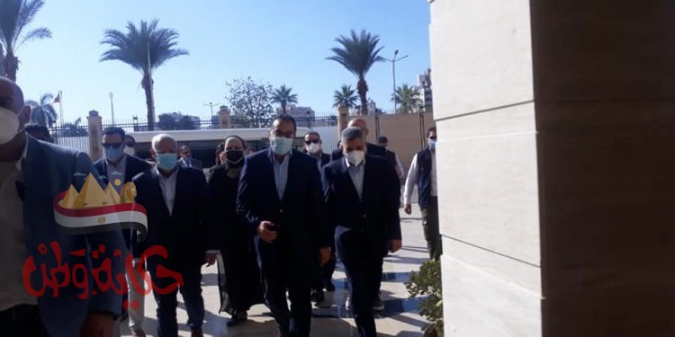 رئيس الوزراء  يبدأ زيارة لمحافظة بورسعيد لمتابعة تنفيذ المشروعات التنموية