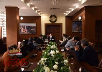  محافظ بورسعيد يتابع مستجدات العمل بمنطقة ساحة مصر بحى الشرق