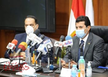 وزير الشباب والرياضة يلتقي بأحمد ناصر لمتابعة توصيات اجتماع الاتحادات الرياضية الأفريقية