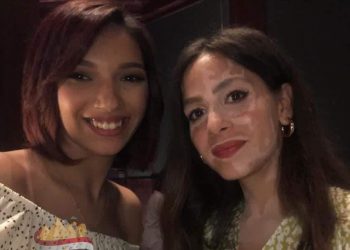 الفنانة الصاعدة دينا زغلول تمدح تجربتها  في مسلسل الا انا