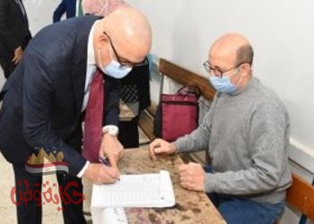 وزير الإسكان يُدلى بصوته فى انتخابات مجلس النواب 2020