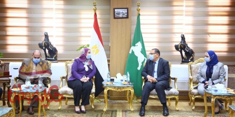 وزيرة التضامن الاجتماعي تزور محافظة الشرقية وتفتتح وحدة التضامن الاجتماعي ووحدة بنك ناصر بجامعة الزقازيق
