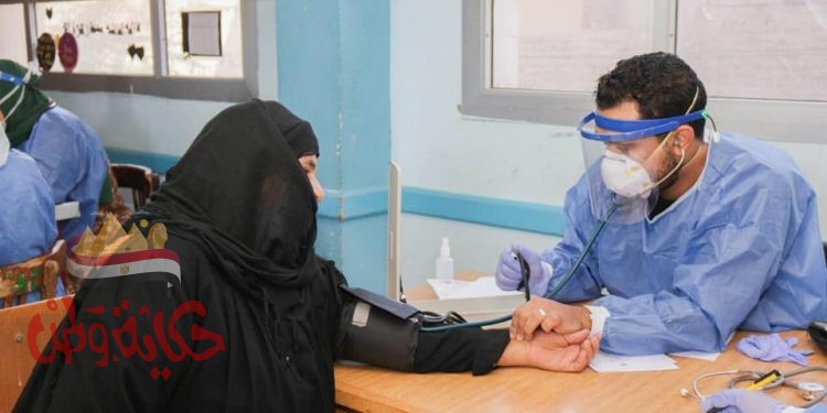 جامعة طنطا تطلق قافلة طبية شاملة بقرية سجين الكوم بمشاركة 22 طبيبًا