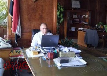 وزير الموارد المائية الالتزام بالبرنامج الزمني للأعمال المنفذة فى المشروع القومى لتأهيل الترع ومشروع التحول