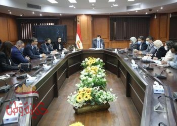 وزير الشباب يبحث التعاون مع الأمين العام للمشروع الوطني لتحدى القراءة