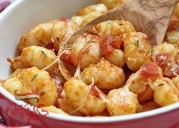 مكرونة نيوكي بالصوص الأحمر