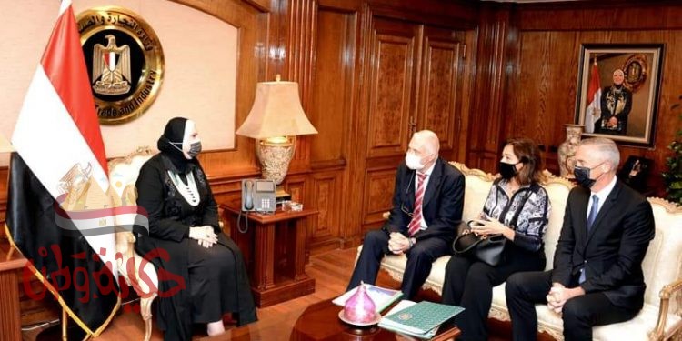 “نيفين جامع ” حريصون على جذب الشركات الألمانية للإستثمار فى السوق المصرى خلال المرحلة المقبلة