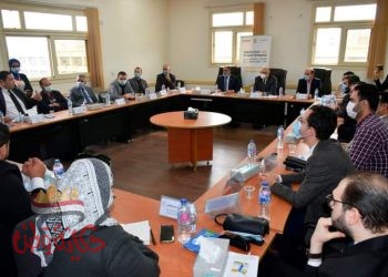 حلقة نقاشية عن تأثير الازمات على سوق العمل المحلى بجامعة المنصورة