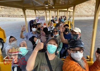 وفد رجال الأعمال الإندونيسي يزور الأهرامات والأقصر ويواصل لقاءاته بالمسؤولين