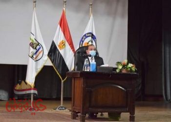 مجلس جامعة بني سويف يستهل جلسته بتقديم التهنئة لنواب رئيس الجامعة الجُدد