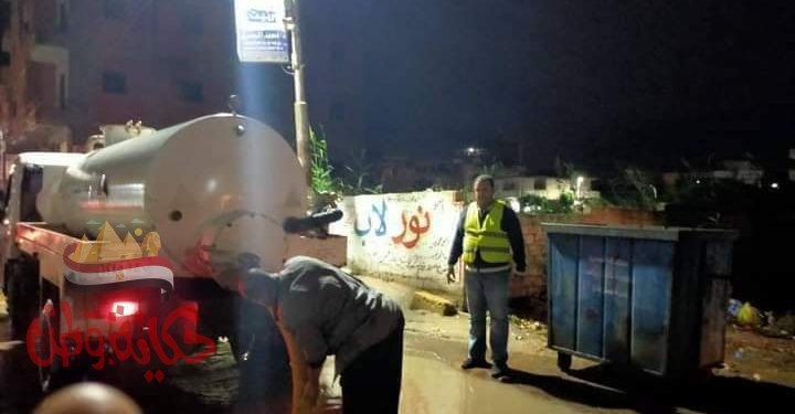 متابعة كسح المياه بشوارع أبوحمص
