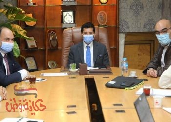 وزير الشباب والرياضة يلتقي باللجنة المنظمة لبطولة العالم لليد