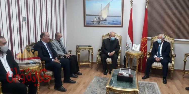 محافظ بورسعيد يستقبل رئيس فرع الأكاديمية البحرية الجديد ببورسعيد